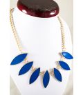 Кольє з емальованих листів