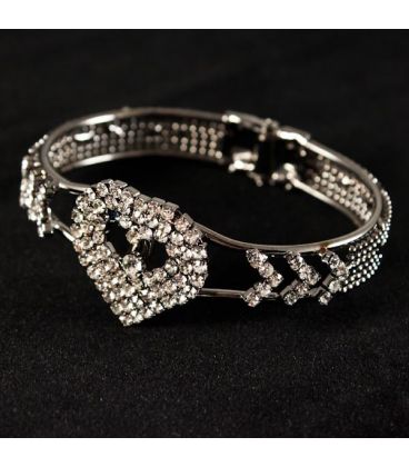 Браслет жорсткий зі стразами "Ромб, серце, прямокутник, хрест"