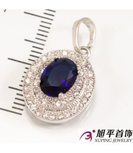 Підвіска родіум Овальний камінь у 4х тримачах у подвійній оправі дрібного каміння