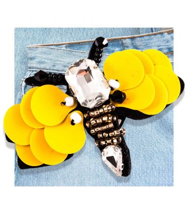 Брошка з паєтками 4х5,7 см