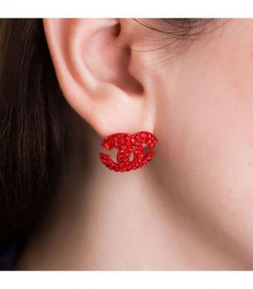 Серьги-гвоздики “Chanel”