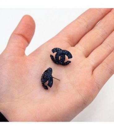 Сережки-гвоздики "Chanel"