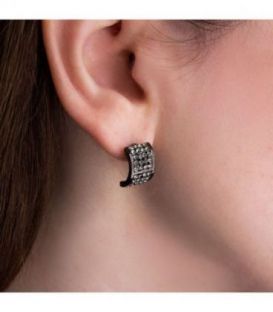 Серьги-гвоздики