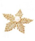 Брошь позолота "Жемчужина в листьях"