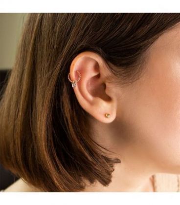 Сережка-каффа лимонная позолота с камушком