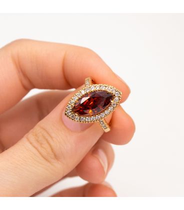 Кільце Xuping лимонна позолота Маркіз із червоним цирконом медичне золото