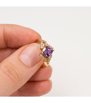 Кольцо лимонная позолота "Камень ромб"