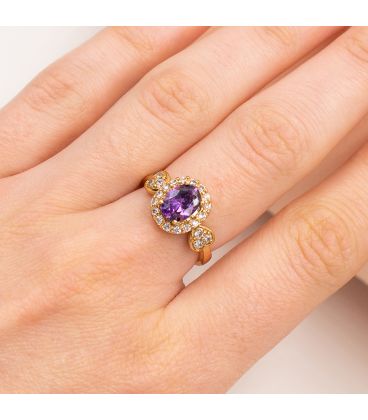 Кольцо лимонная позолота овальный камень