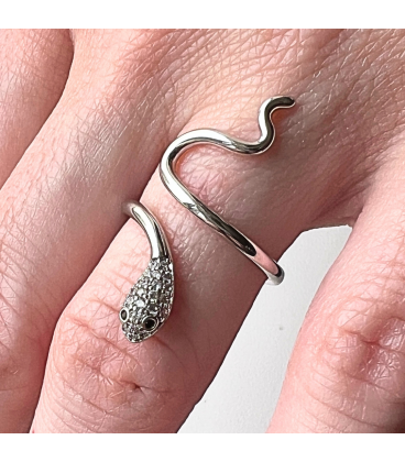 Кольцо керамическое с цирконом