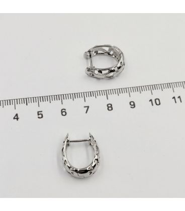 Серьги классические "Широкая подкова с узором", родий