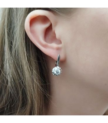 Сережки класичні "Циркон у квітці", родій