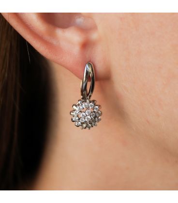 Серьги классические "Цветок из цирконов", родий