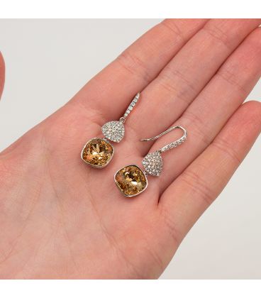 Серьги (крючки) Swarovski Квадрат на основании из камней родиум (Медицинская сталь)