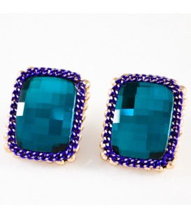 Серьги гвоздики с большим камнем