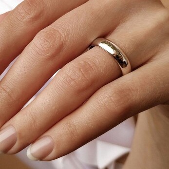 купить обручальные кольца медицинское золото